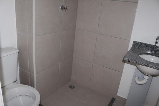 Banheiro de apartamento à venda com 2 quartos, 34m² em Campos Elíseos, São Paulo