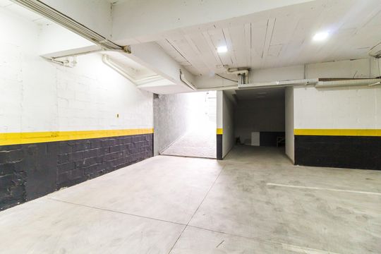Garagem de apartamento à venda com 2 quartos, 87m² em Itaquera, São Paulo