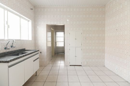 Cozinha  de casa à venda com 3 quartos, 150m² em Parque São Jorge, São Paulo