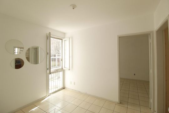 Sala de apartamento à venda com 1 quarto, 43m² em São Geraldo, Porto Alegre