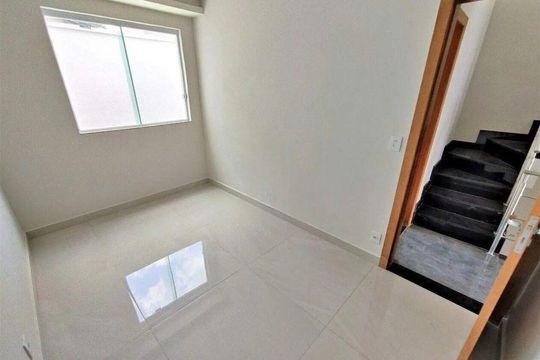 Quarto de casa à venda com 3 quartos, 105m² em Santa Amelia, Belo Horizonte
