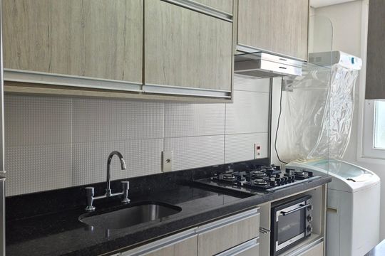 Apartamento para alugar com 3 quartos, 72m² em Jardim Sabará, Porto Alegre
