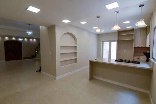 Cozinha de casa para alugar com 5 quartos, 400m² em Grajaú, Rio de Janeiro