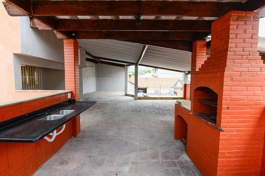 Terraço de casa para alugar com 5 quartos, 400m² em Grajaú, Rio de Janeiro