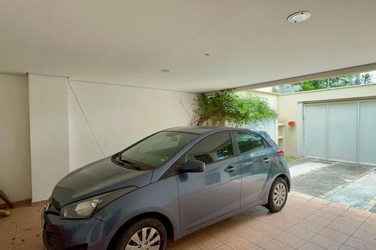 Garagem de casa à venda com 4 quartos, 360m² em Vila Madalena, São Paulo
