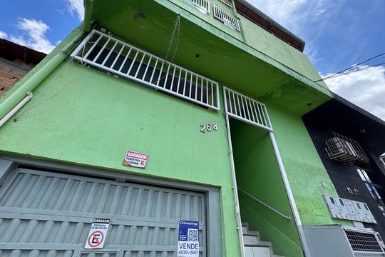 Apartamento à venda com 3 quartos, 600m² em Lindéia, Contagem