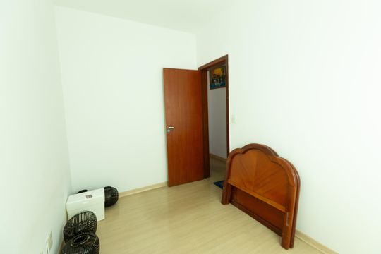 Apartamento à venda com 4 quartos, 133m² em Eldorado, Contagem