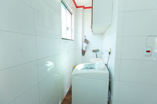 Apartamento à venda com 4 quartos, 133m² em Eldorado, Contagem