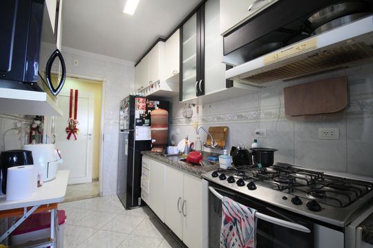 Apartamento à venda com 3 quartos, 74m² em Jardim das Palmas, São Paulo