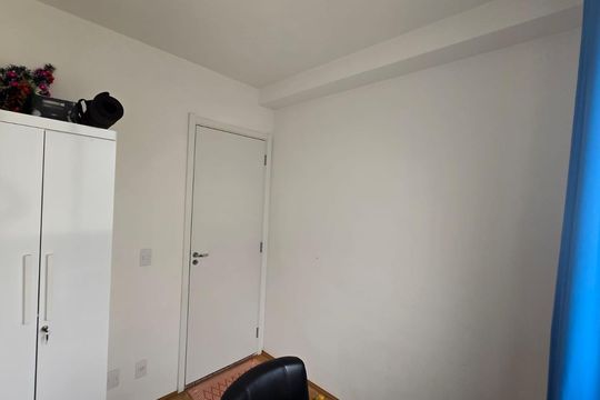 Apartamento à venda com 2 quartos, 33m² em Parque Fongaro, São Paulo
