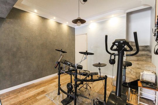 Sala 2 de casa à venda com 2 quartos, 241m² em Itaquera, São Paulo