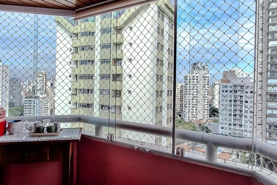 Varanda de apartamento à venda com 2 quartos, 56m² em Vila Mariana, São Paulo