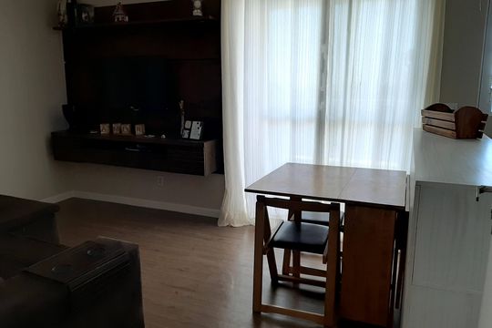 Sala de apartamento à venda com 2 quartos, 47m² em Padroeira, Osasco