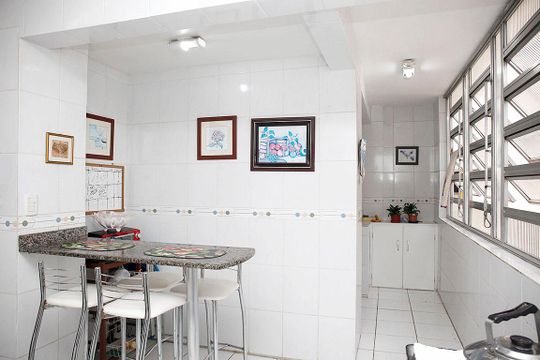 Cozinha de apartamento à venda com 3 quartos, 102m² em Moinhos de Vento, Porto Alegre