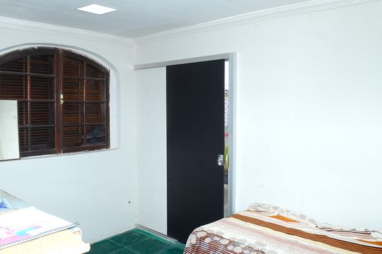 Quarto 2 de casa à venda com 6 quartos, 380m² em Goiânia, Belo Horizonte