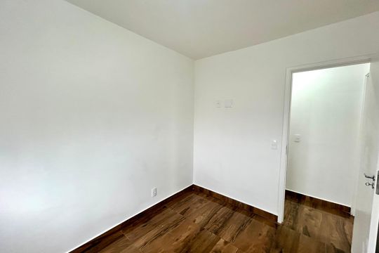 Quarto 1 de apartamento para alugar com 2 quartos, 55m² em Vila das Bandeiras, Guarulhos