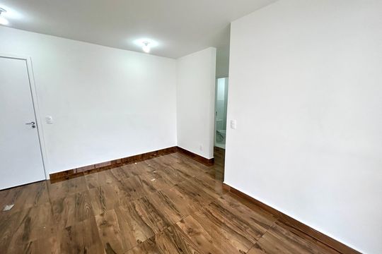 Sala de apartamento para alugar com 2 quartos, 55m² em Vila das Bandeiras, Guarulhos