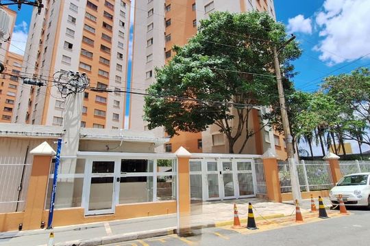 Fachada de apartamento à venda com 2 quartos, 55m² em Itaquera, São Paulo