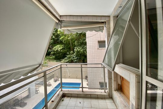 VARANDA de apartamento para alugar com 2 quartos, 110m² em Leblon, Rio de Janeiro