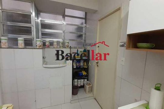 Apartamento à venda com 2 quartos, 66m² em Grajaú, Rio de Janeiro