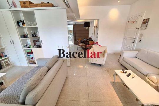 Apartamento à venda com 2 quartos, 76m² em Leblon, Rio de Janeiro