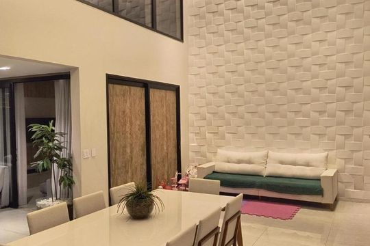 Casa à venda com 3 quartos, 303m² em Swiss Park, Campinas
