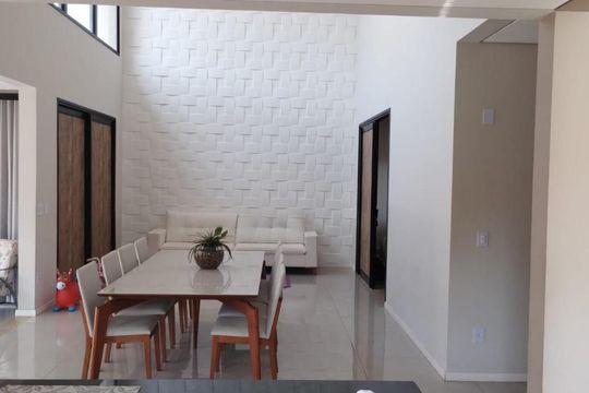 Foto 23 de casa à venda com 3 quartos, 303m² em Swiss Park, Campinas