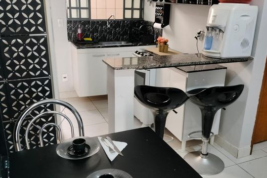 Casa de Condomínio para alugar com 1 quarto, 40m² em Recanto dos Emboabas, Aparecida de Goiânia