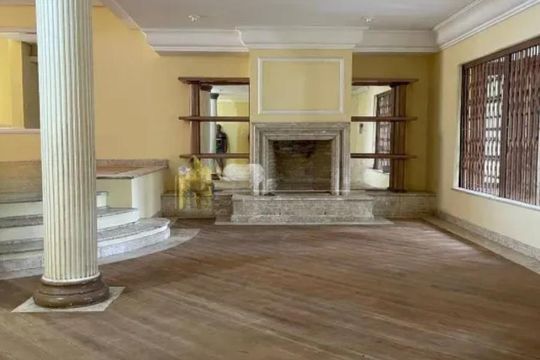 Casa para alugar com 4 quartos, 430m² em Santa Tereza, Porto Alegre