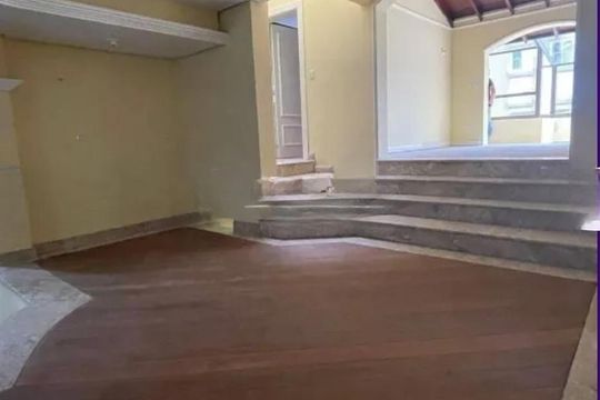 Casa para alugar com 4 quartos, 430m² em Santa Tereza, Porto Alegre