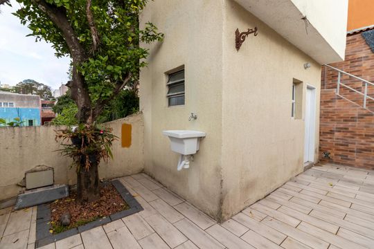 Área de Serviço de casa para alugar com 1 quarto, 8m² em Jardim São Paulo, São Paulo