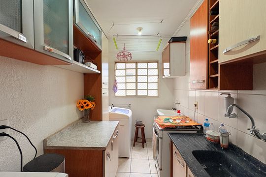 Cozinha de apartamento para alugar com 2 quartos, 54m² em Vila Nambi, Jundiaí