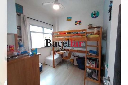 Apartamento à venda com 3 quartos, 87m² em Praça da Bandeira, Rio de Janeiro