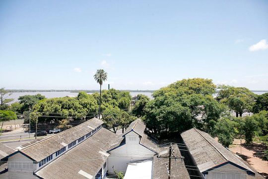 Sala Vista de apartamento à venda com 1 quarto, 50m² em Centro Histórico, Porto Alegre
