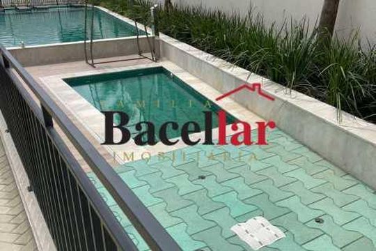 Apartamento à venda com 2 quartos, 54m² em Engenho de Dentro, Rio de Janeiro