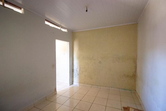 Kitnet/Studio para alugar com 1 quarto, 40m² em Qnm 26, Brasília