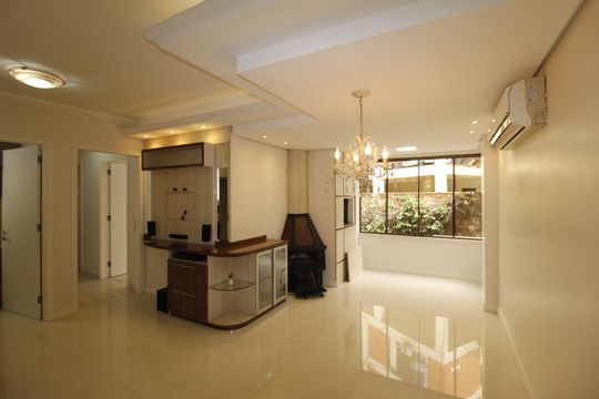 Apartamento à venda com 2 quartos, 81m² em Bela Vista, Porto Alegre