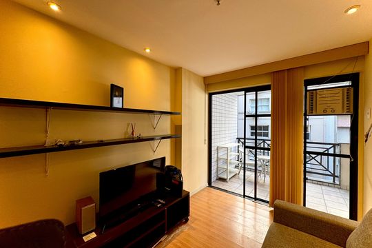 Sala de apartamento à venda com 1 quarto, 56m² em Flamengo, Rio de Janeiro