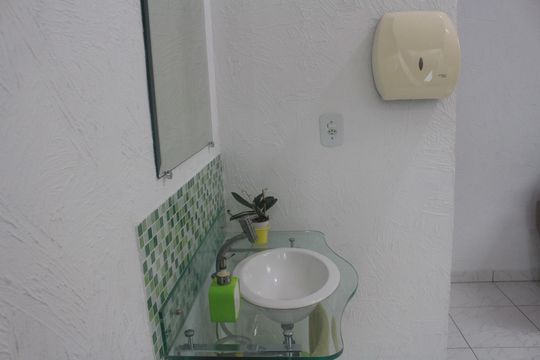 Lavabo 2 de casa para alugar com 3 quartos, 237m² em Cerâmica, São Caetano do Sul