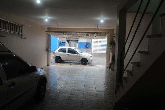 Garagem de casa para alugar com 3 quartos, 237m² em Cerâmica, São Caetano do Sul