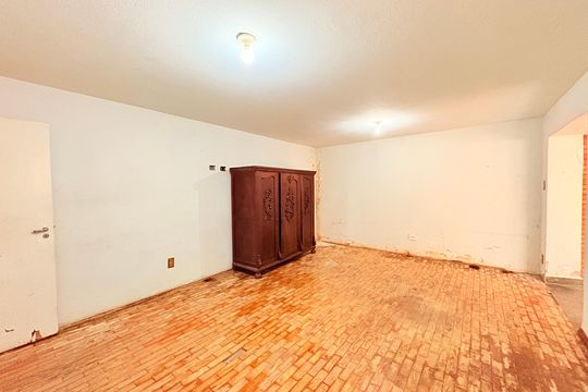 Casa à venda com 3 quartos, 1037m² em Vila Isabel Eber, Jundiaí