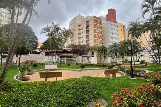 Apartamento à venda com 2 quartos, 80m² em Centro, Campinas