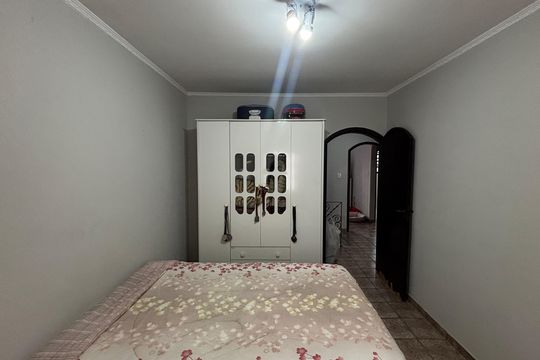Quarto 1 de casa à venda com 3 quartos, 171m² em Vila Homero Thon, Santo André