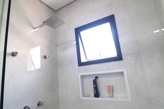 Casa à venda com 6 quartos, 280m² em Interlagos, São Paulo