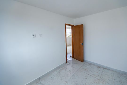 Quarto 2 de apartamento à venda com 2 quartos, 55m² em Serrano, Belo Horizonte