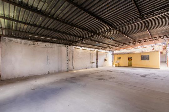 Área externa de casa para alugar com 1 quarto, 540m² em Parque Boturussu, São Paulo