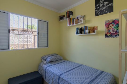 Quarto 3 de casa à venda com 3 quartos, 125m² em Jardim Santa Mena, Guarulhos