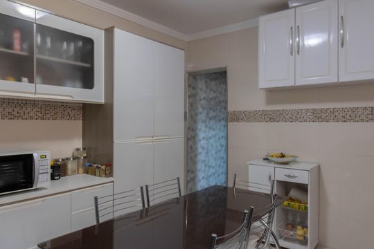 Cozinha  de casa à venda com 3 quartos, 125m² em Jardim Santa Mena, Guarulhos