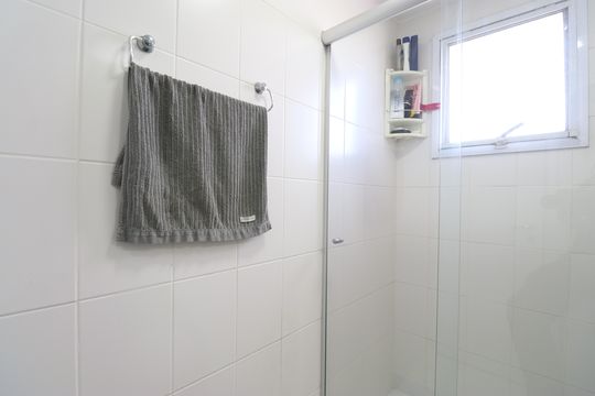 Banheiro Social de apartamento à venda com 3 quartos, 93m² em Vila Leopoldina, São Paulo