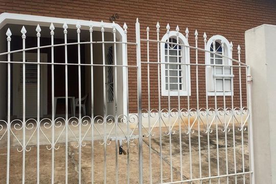 Foto 25 de casa à venda com 3 quartos, 170m² em Parque Santa Bárbara, Campinas